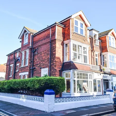 Eastbourne Reymar-2